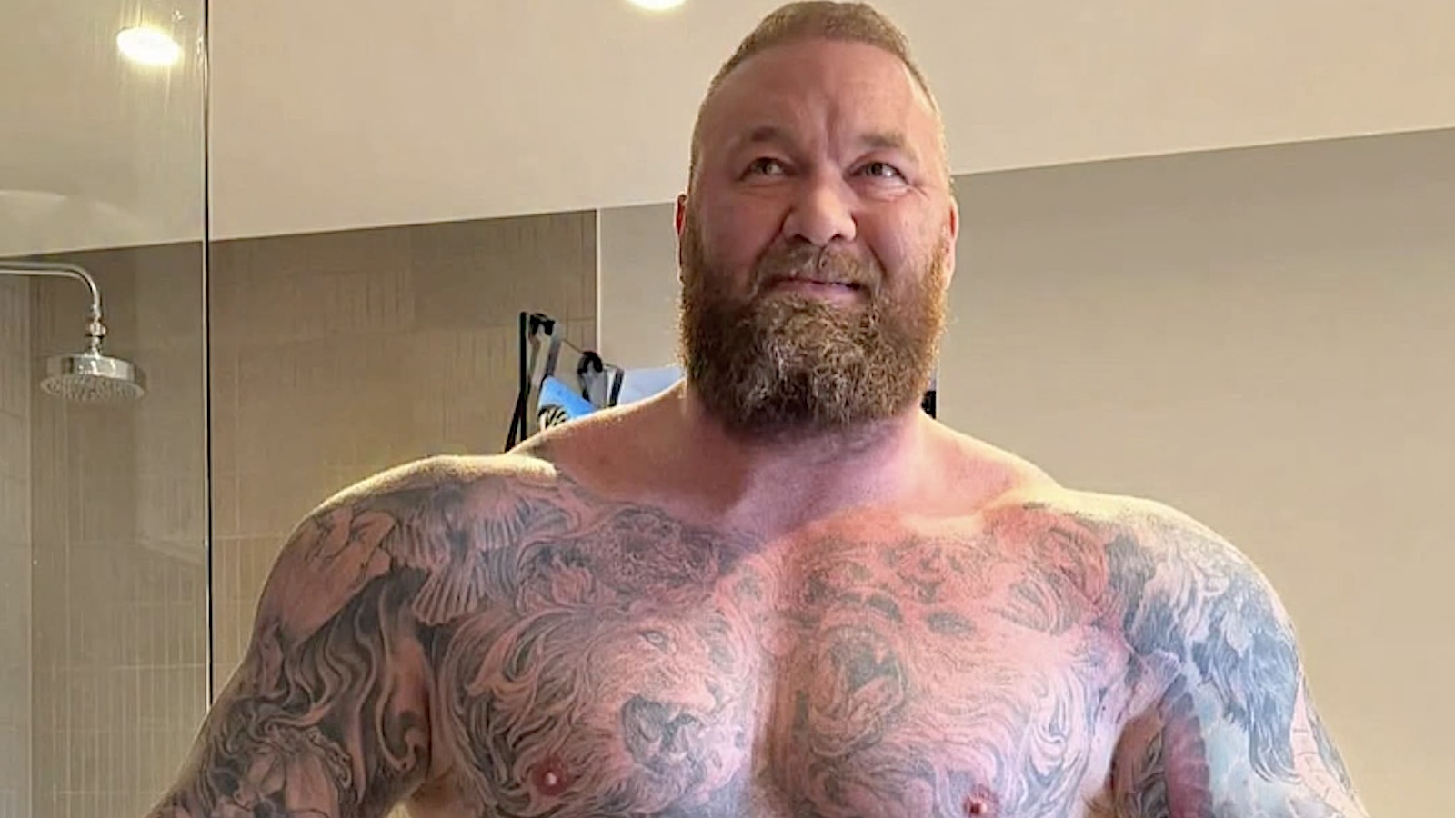 Dieta de 8.000 calorias: o que Hafthor Björnsson come para a hipertrofia