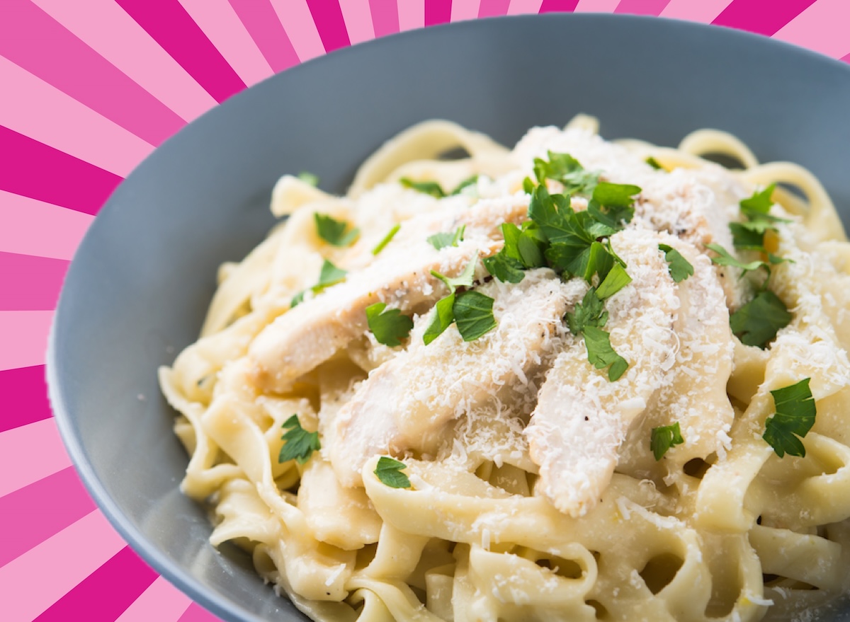 Como fazer um molho Alfredo caseiro e cremoso: receita infalível