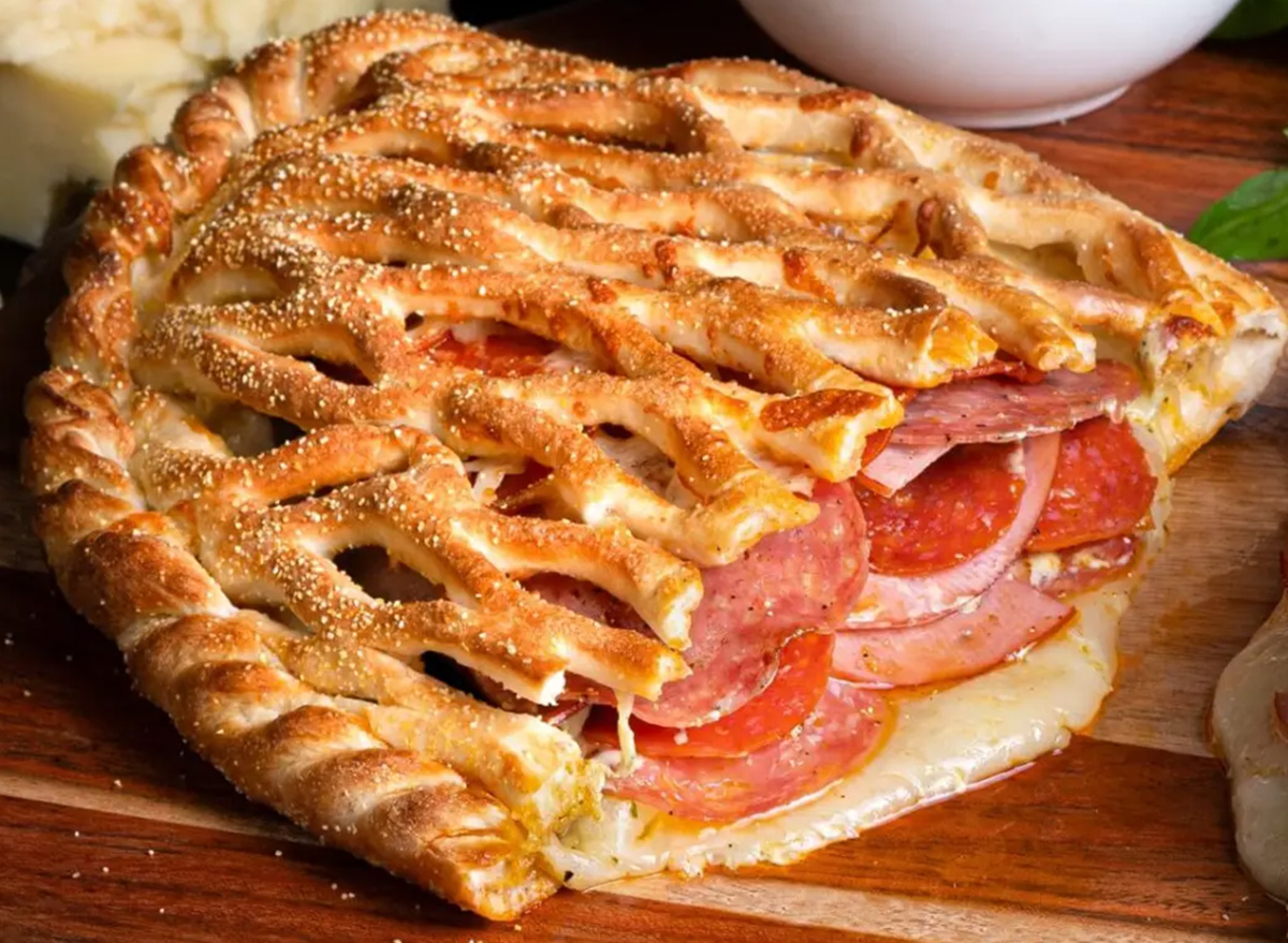 Como fazer um calzone caseiro perfeito: receita e dicas