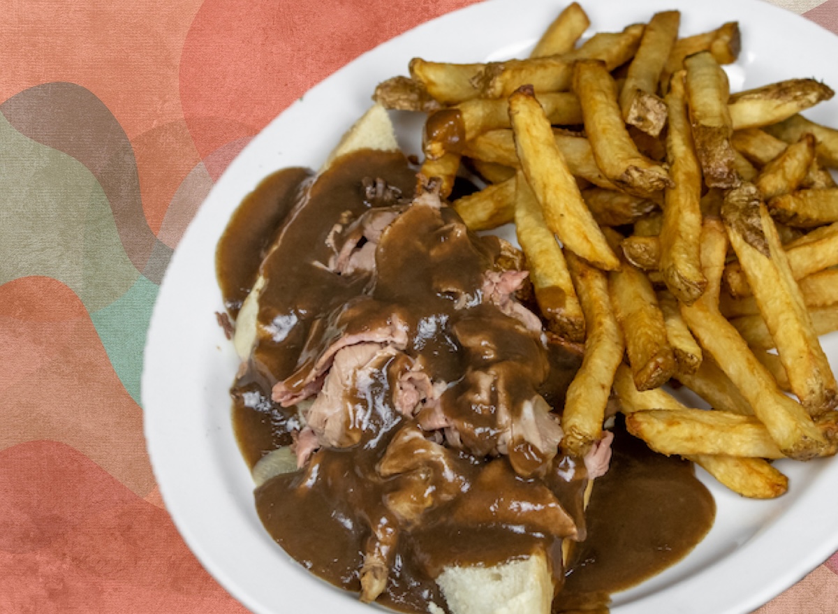 Como fazer um sanduíche de rosbife com molho (estilo aberto)