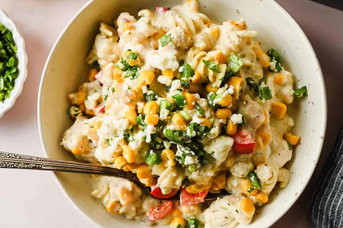 Baked Street Corn Pasta: Receita Cremosa e Proteica